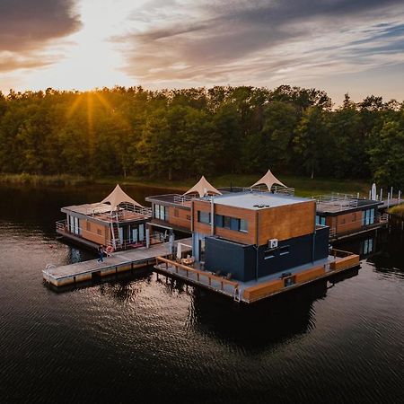 Schwimmende Ferienhaeuser Auf Dem See - Spreewald Vetschau Exterior photo