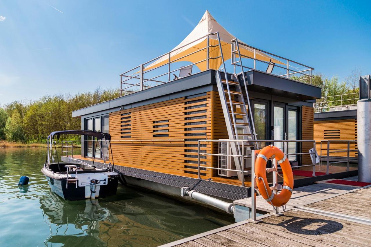 Schwimmende Ferienhaeuser Auf Dem See - Spreewald Vetschau Exterior photo