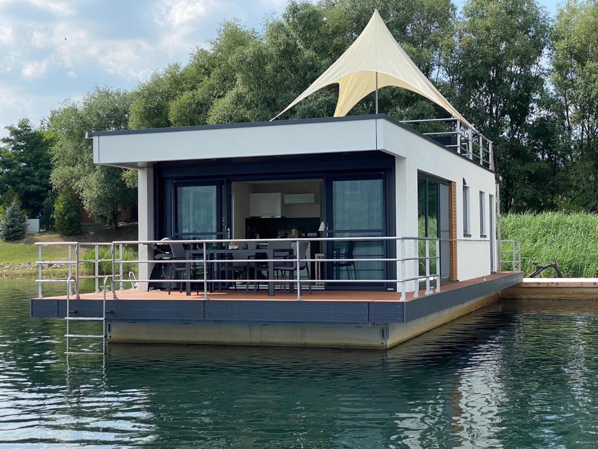 Schwimmende Ferienhaeuser Auf Dem See - Spreewald Vetschau Room photo